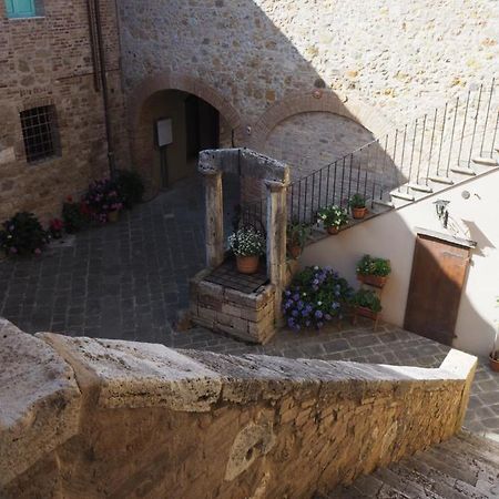 Ferienwohnung Casa Del Giardino Delle Rose San Quirico dʼOrcia Exterior foto